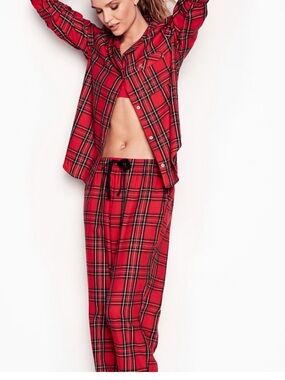 Victorias Secret Flannel Plaid Pajama Set